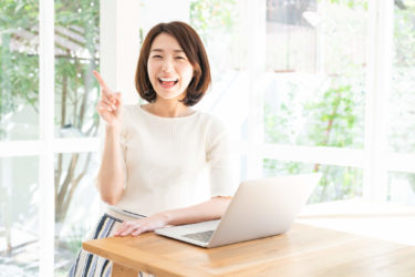 オンラインのゴルフレッスンが人気？料金や仕組みについて解説